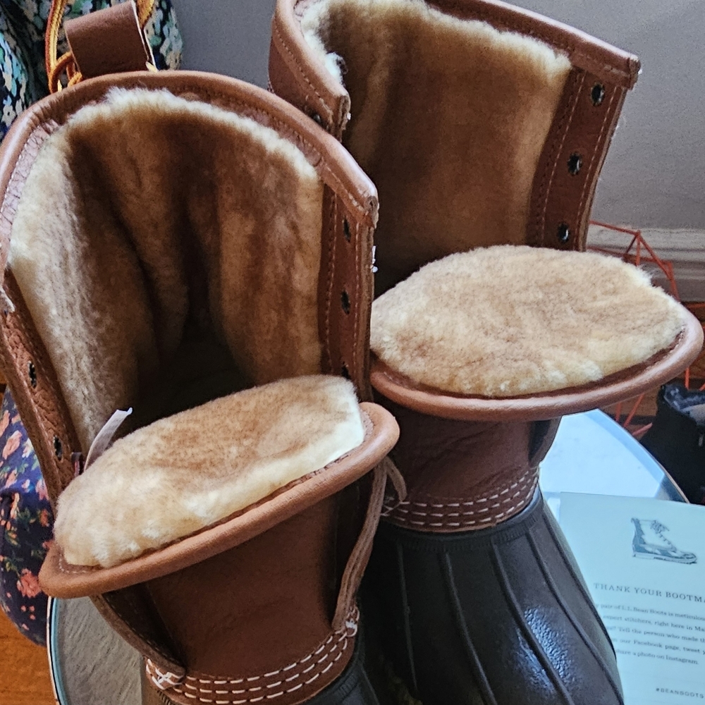 L.L. BEAN Original Shearling Duck Boots - Picture 3 of 7